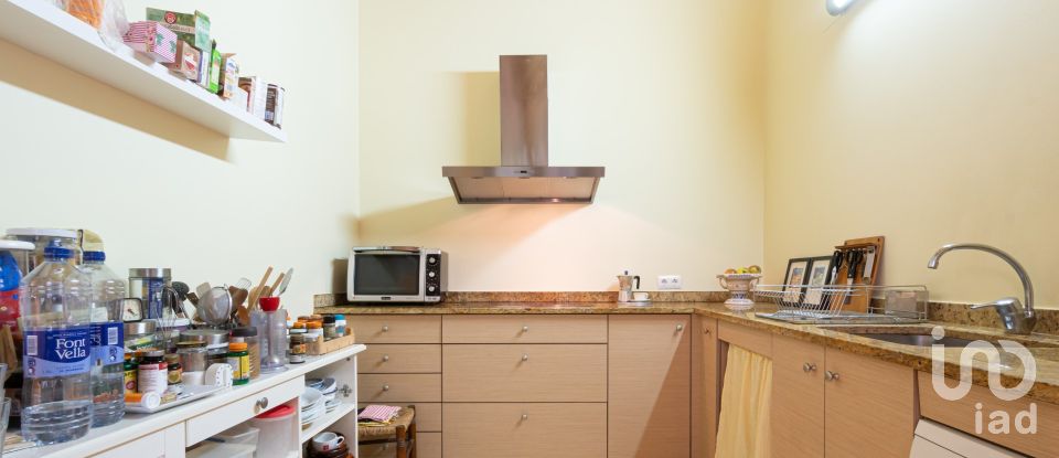 Casa 3 habitaciones de 177 m² en Navata (17744)