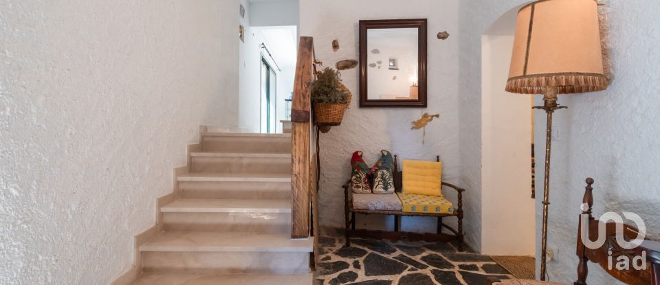 Casa 3 habitaciones de 177 m² en Navata (17744)