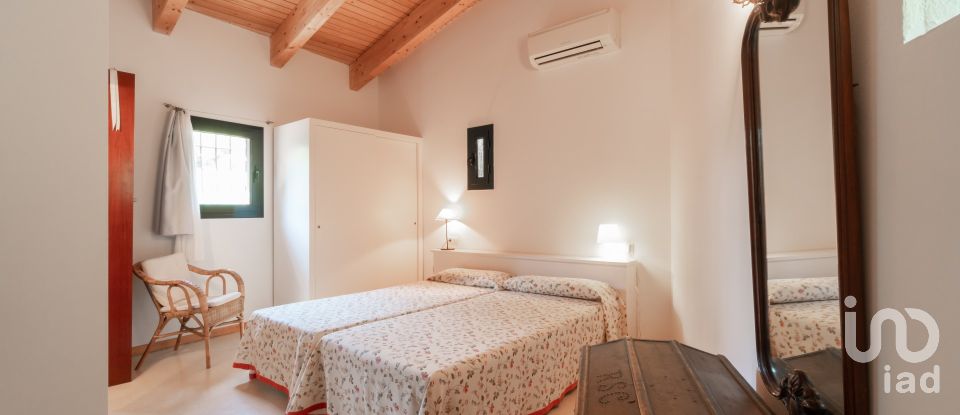 Casa 3 habitaciones de 177 m² en Navata (17744)