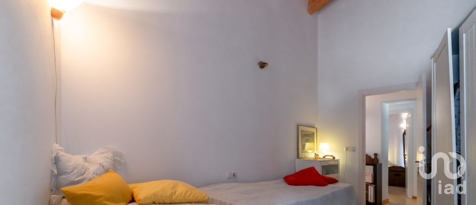 Casa 3 habitaciones de 177 m² en Navata (17744)