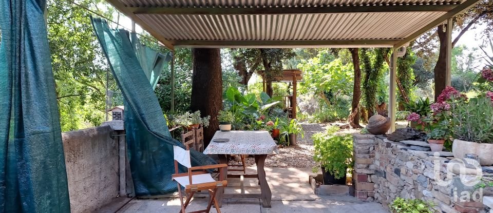 Casa 3 habitaciones de 177 m² en Navata (17744)