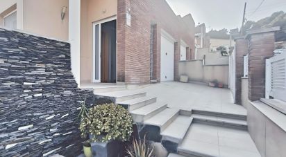 Casa 4 habitaciones de 115 m² en Segur de Calafell (43882)