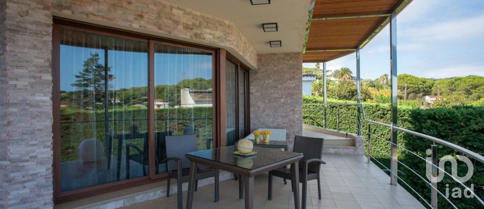 Casa 4 habitaciones de 352 m² en Lloret de Mar (17310)