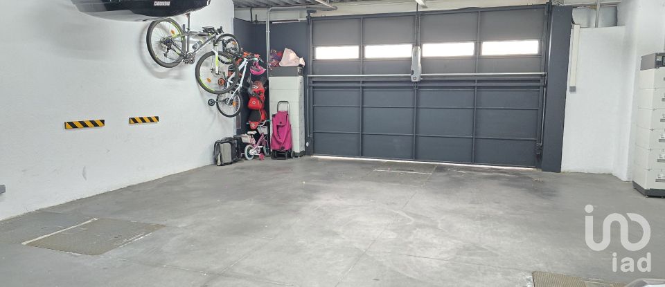 Casa 3 habitaciones de 315 m² en Sabadell (08203)