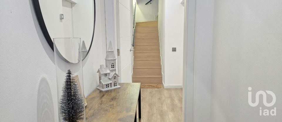 Casa 3 habitaciones de 315 m² en Sabadell (08203)