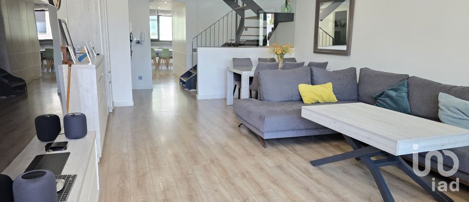 Casa 3 habitaciones de 315 m² en Sabadell (08203)