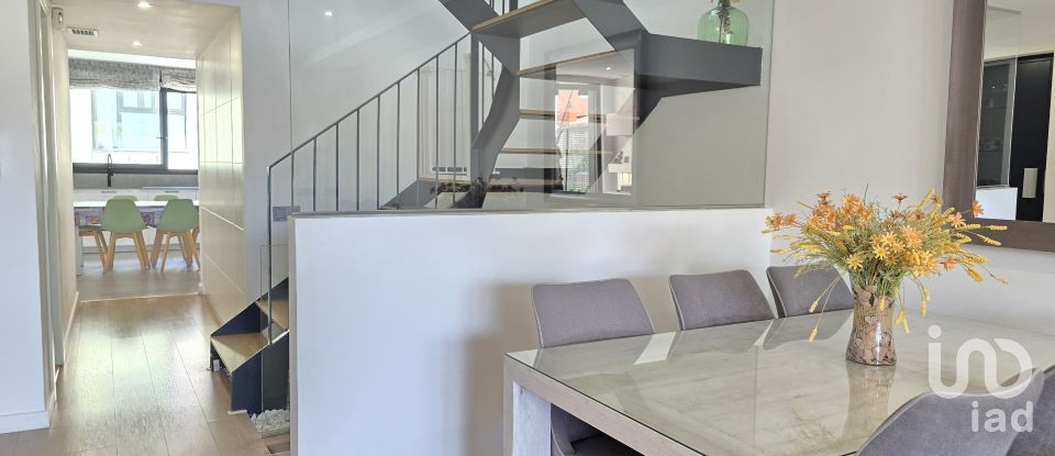 Casa 3 habitaciones de 315 m² en Sabadell (08203)