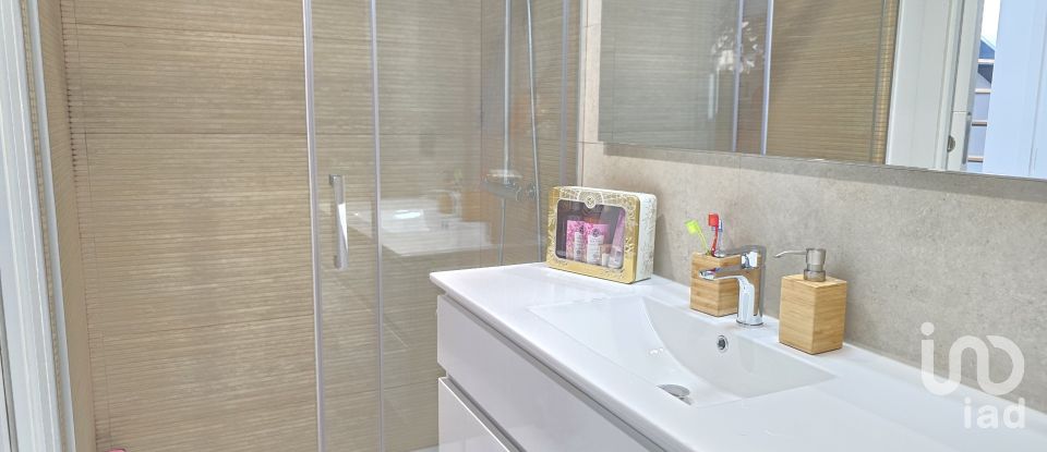 Casa 3 habitaciones de 315 m² en Sabadell (08203)