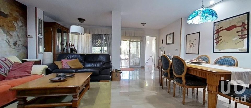 Maison 4 chambres de 200 m² à Canet d'en Berenguer (46529)