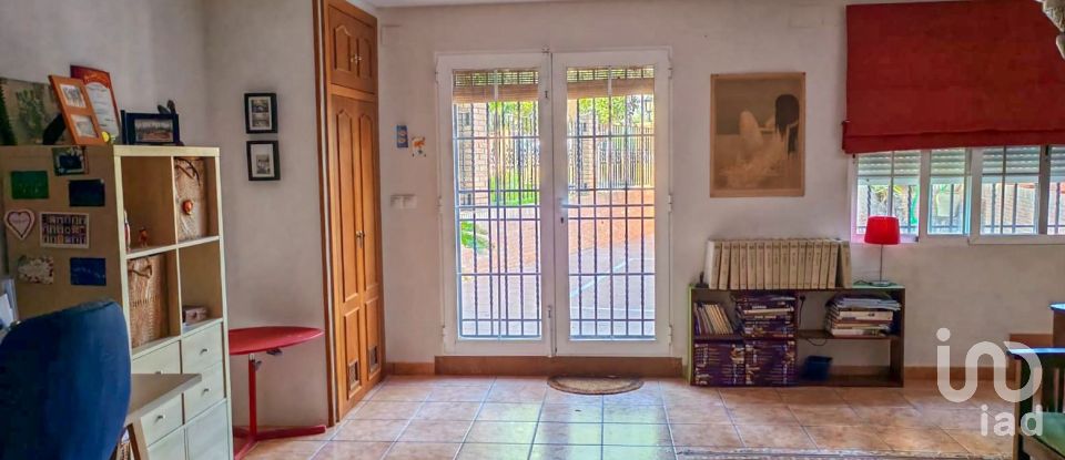 Maison 4 chambres de 200 m² à Canet d'en Berenguer (46529)