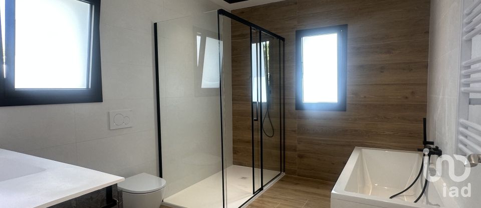 Maison 4 chambres de 198 m² à Sant Esteve Sesrovires (08635)