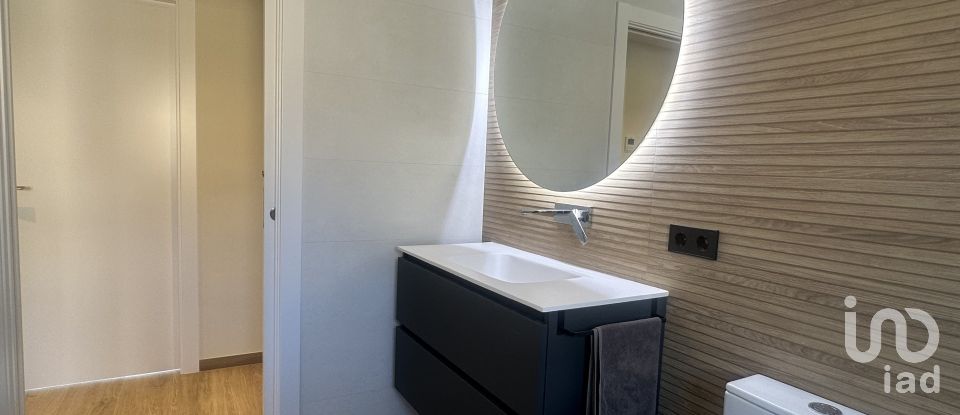 Maison 4 chambres de 198 m² à Sant Esteve Sesrovires (08635)