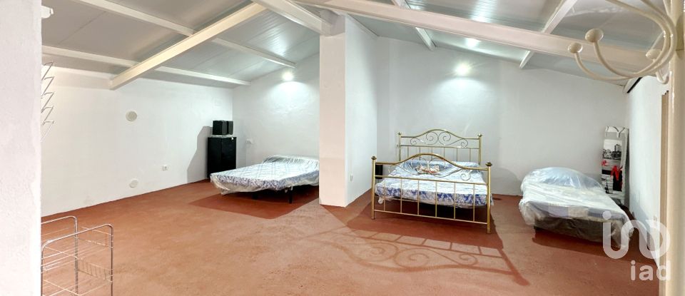 Casa de pueblo 3 habitaciones de 318 m² en Granja de Torrehermosa (06910)