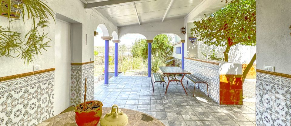 Casa de pueblo 3 habitaciones de 318 m² en Granja de Torrehermosa (06910)