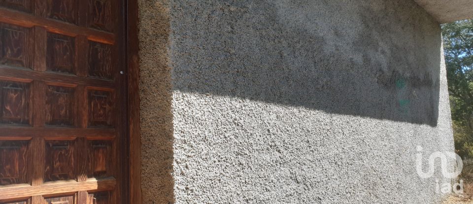 Country home 5 bedrooms of 364 m² in Sacedón (19120)