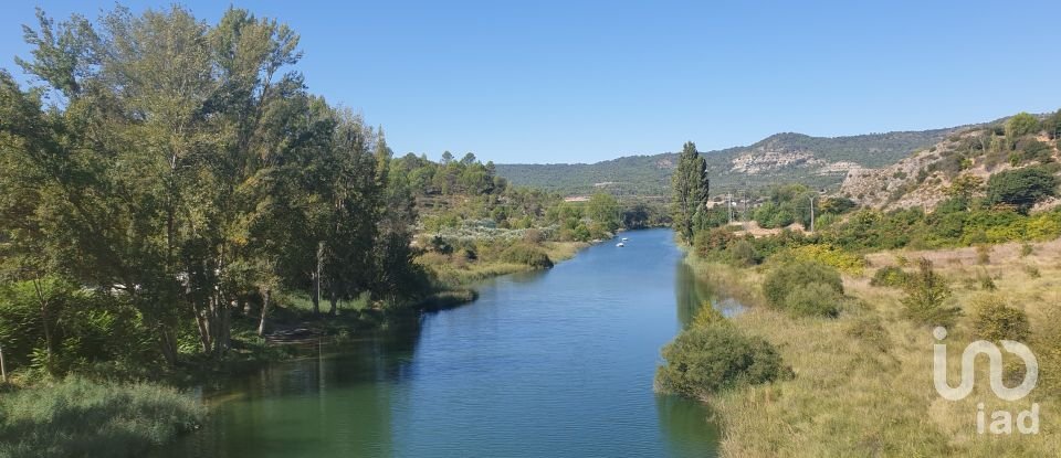 Country home 5 bedrooms of 364 m² in Sacedón (19120)