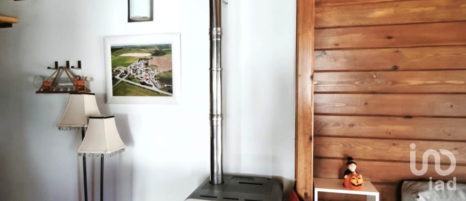 Cottage 2 bedrooms of 70 m² in Villalebrin (24326)