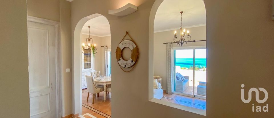 Lodge 4 bedrooms of 146 m² in Altea (03590)