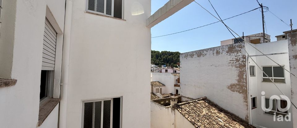 Piso 4 habitaciones de 120 m² en Oliva (46780)