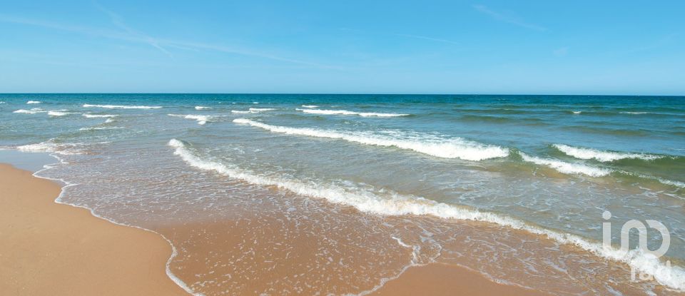 Piso 4 habitaciones de 120 m² en Oliva (46780)