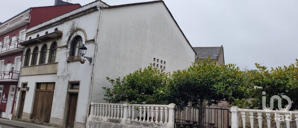 Casa 5 habitaciones de 600 m² en O Valadouro (27770)