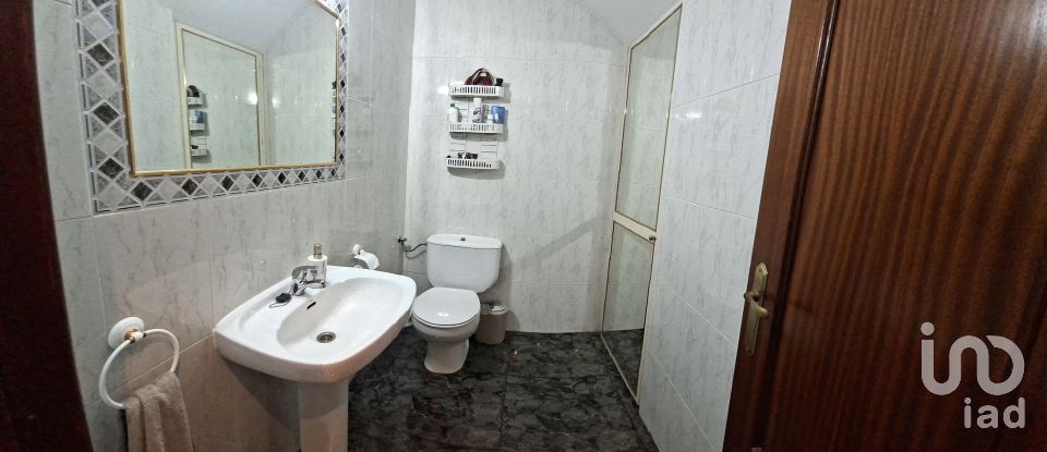 Duplex 4 chambres de 157 m² à Barbastro (22300)