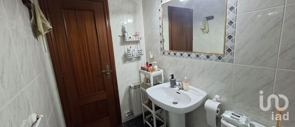 Duplex 4 chambres de 157 m² à Barbastro (22300)