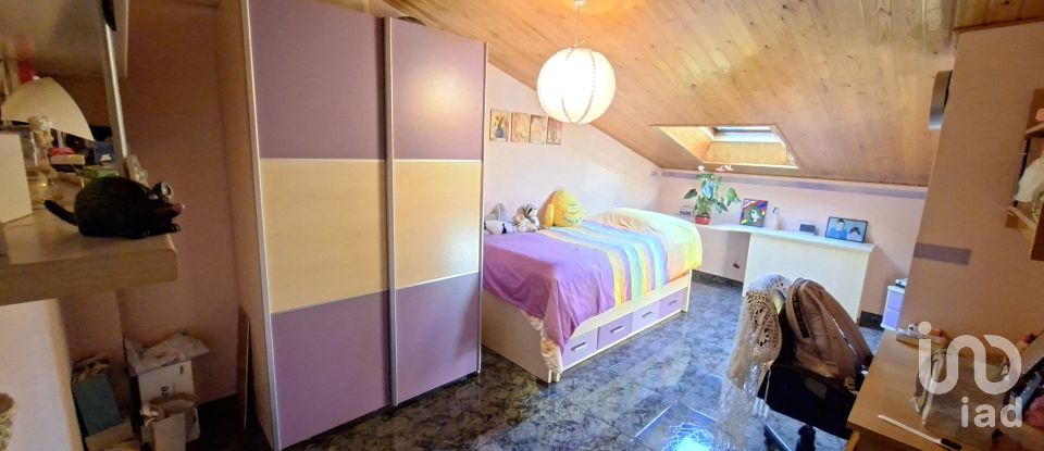 Duplex 4 chambres de 157 m² à Barbastro (22300)