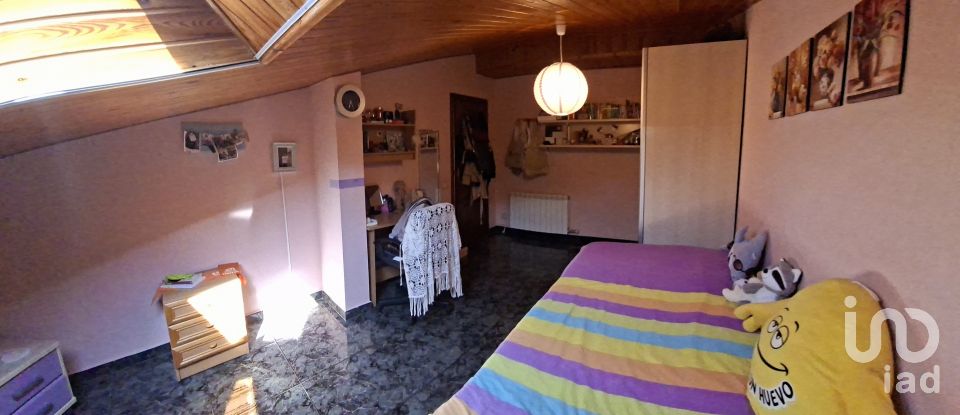 Duplex 4 chambres de 157 m² à Barbastro (22300)