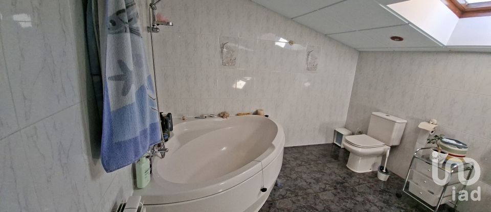 Duplex 4 chambres de 157 m² à Barbastro (22300)