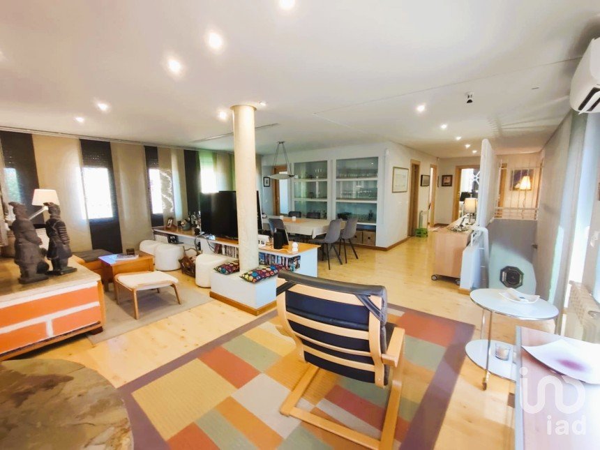 Cottage 3 bedrooms of 330 m² in Jimenez de Jamuz (24767)