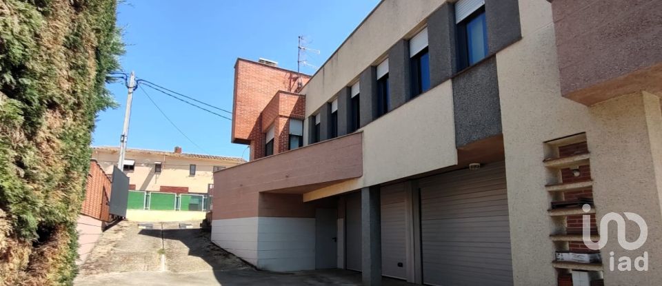 Cottage 3 bedrooms of 330 m² in Jimenez de Jamuz (24767)