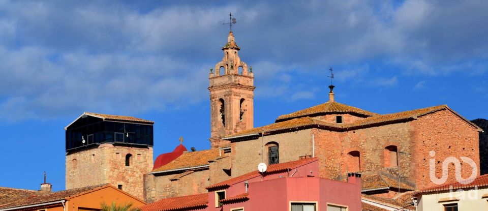Casa de pueblo 2 habitaciones de 130 m² en Alcalalí (03728)