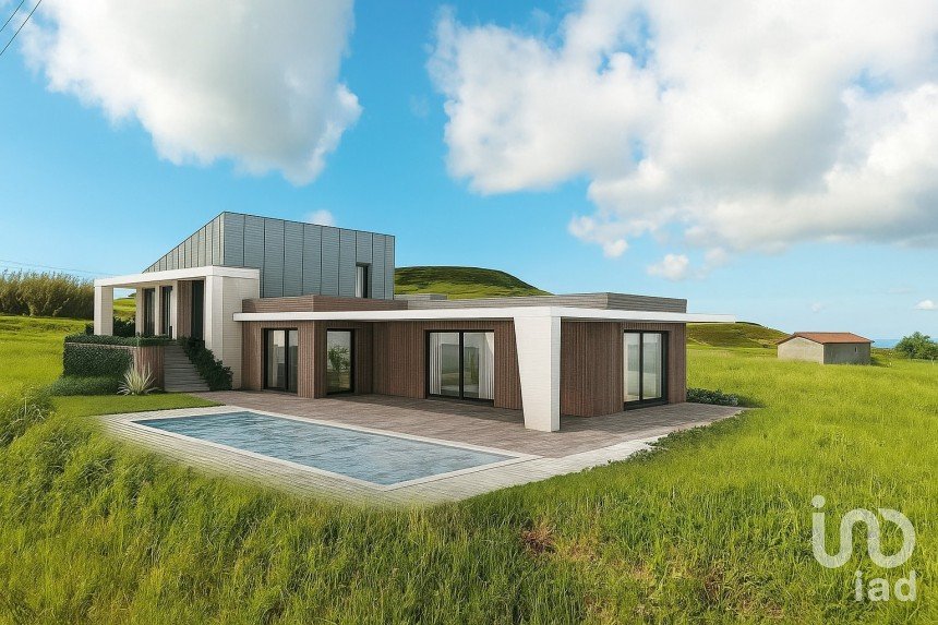 Casa 3 habitaciones de 260 m² en Hinojedo (39350)