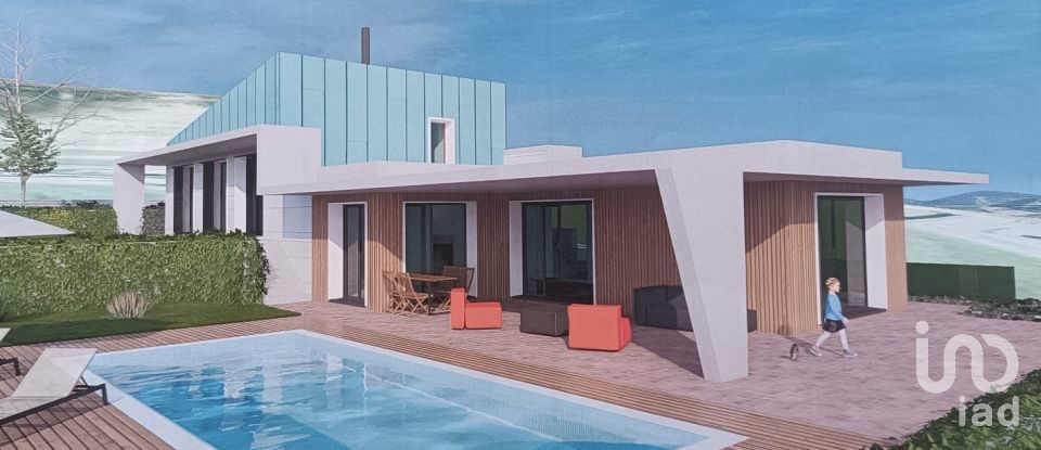 Casa 3 habitaciones de 260 m² en Hinojedo (39350)