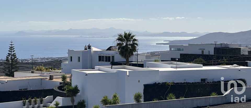 Land of 1,000 m² in Conil (35572)