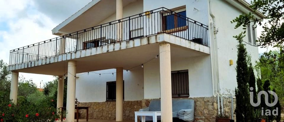 Maison rustique 2 chambres de 168 m² à Sant Carles de La Rapita (43540)