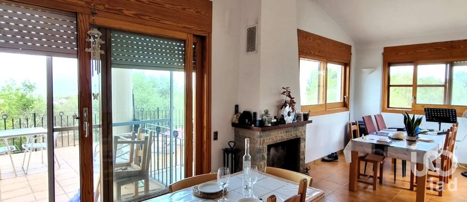 Maison rustique 2 chambres de 168 m² à Sant Carles de La Rapita (43540)