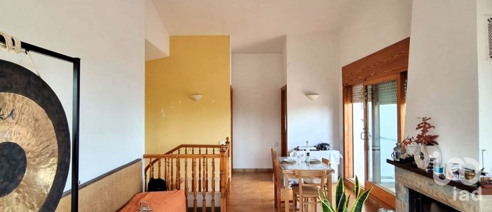 Maison rustique 2 chambres de 168 m² à Sant Carles de La Rapita (43540)