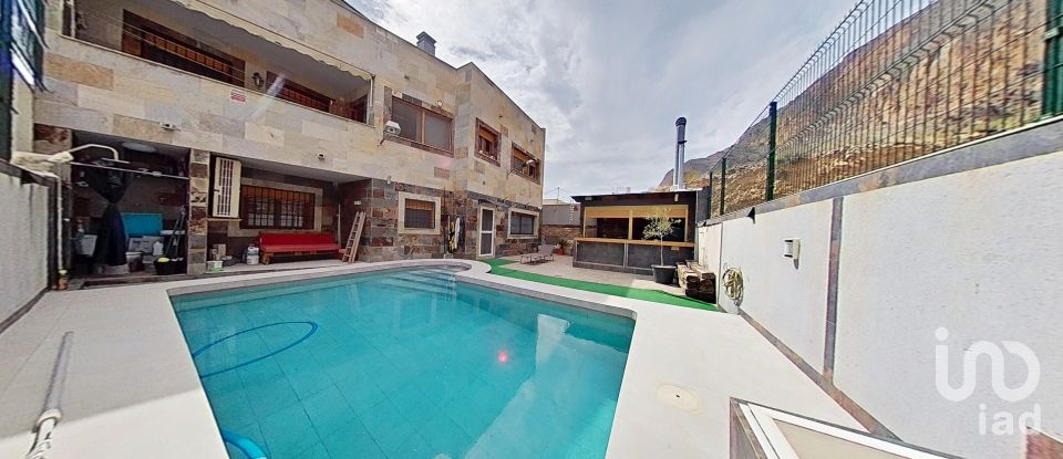 Casa 8 habitacions de 742 m² a Redován (03370)