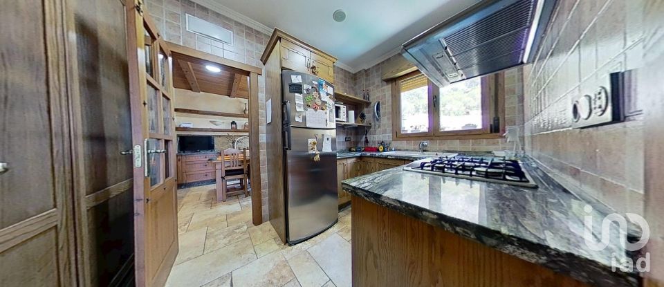 Casa 8 habitacions de 742 m² a Redován (03370)