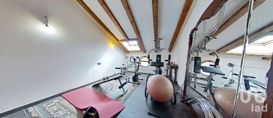 Casa 8 habitacions de 742 m² a Redován (03370)