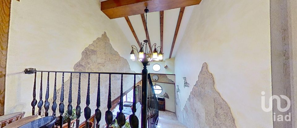 Casa 8 habitacions de 742 m² a Redován (03370)