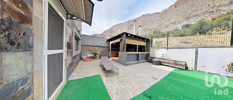 Casa 8 habitacions de 742 m² a Redován (03370)