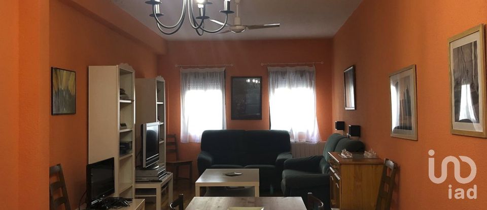 Casa 3 habitaciones de 213 m² en Aldeanueva de la Vera (10440)