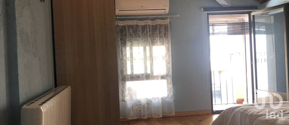 Casa 3 habitaciones de 213 m² en Aldeanueva de la Vera (10440)