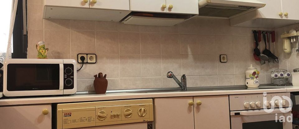 Casa 3 habitaciones de 213 m² en Aldeanueva de la Vera (10440)