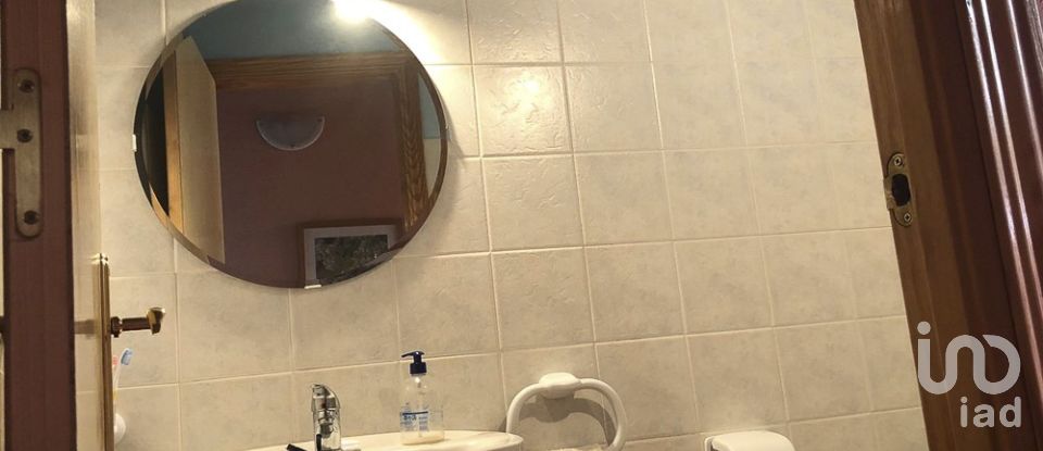 Casa 3 habitaciones de 213 m² en Aldeanueva de la Vera (10440)