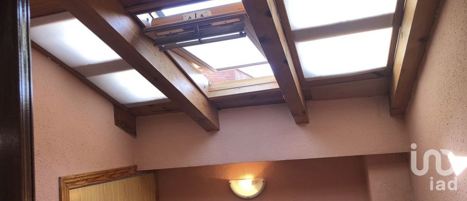 Casa 3 habitaciones de 213 m² en Aldeanueva de la Vera (10440)