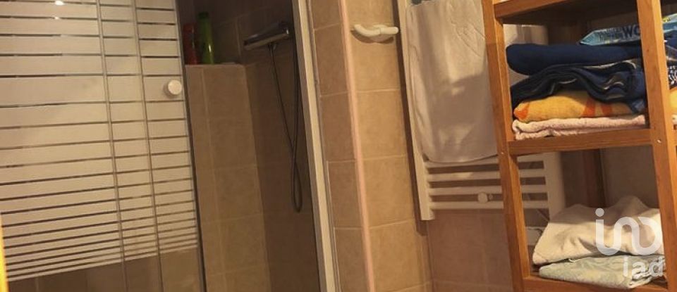 Casa 3 habitaciones de 213 m² en Aldeanueva de la Vera (10440)